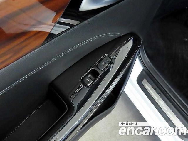 Kia K7 2016 — photo 17