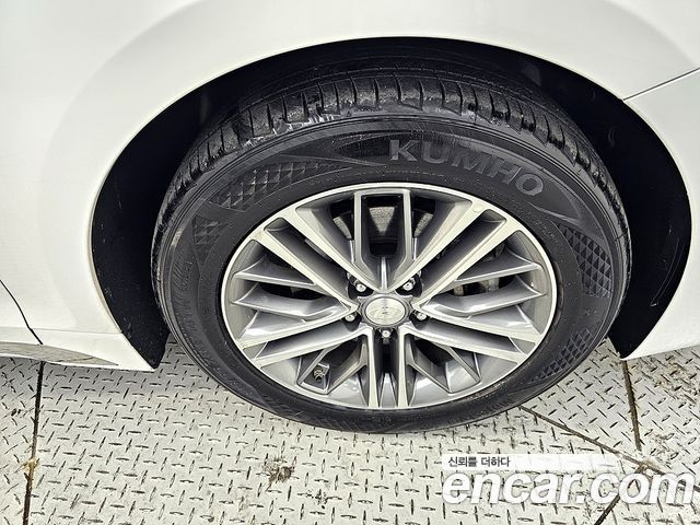 Hyundai Grandeur 2019 — photo 5