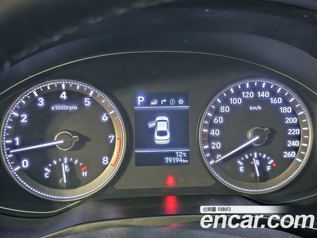 Hyundai Grandeur 2019 — photo 8