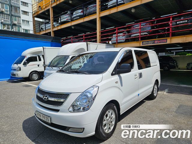 Hyundai Starex 2012 — photo 8