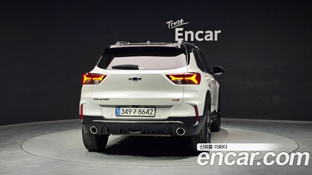 Chevrolet Korea Trailblazer 2022 — photo 2