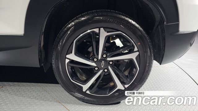 Chevrolet Korea Trailblazer 2022 — photo 5