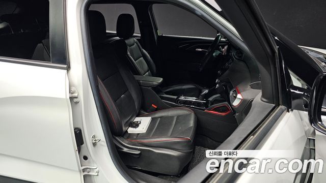 Chevrolet Korea Trailblazer 2022 — photo 11