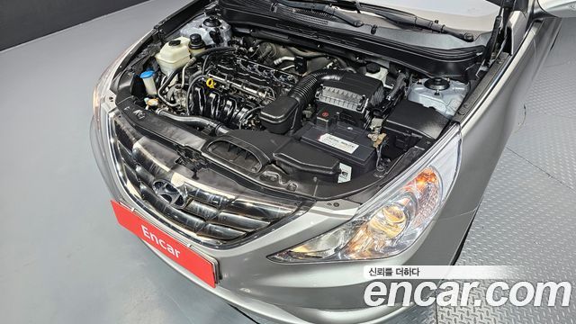 Hyundai Sonata 2010 — photo 6