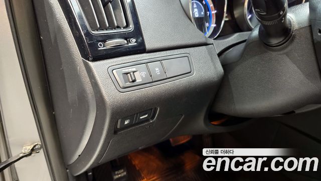 Hyundai Sonata 2010 — photo 16