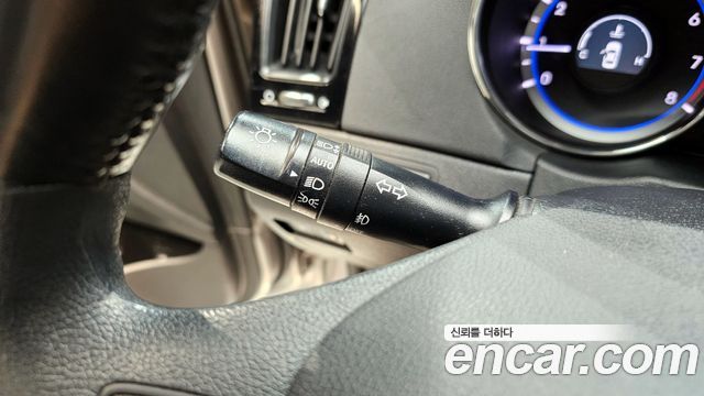 Hyundai Sonata 2010 — photo 18