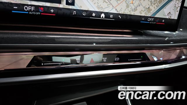 BMW 7-Series 2024 — photo 18