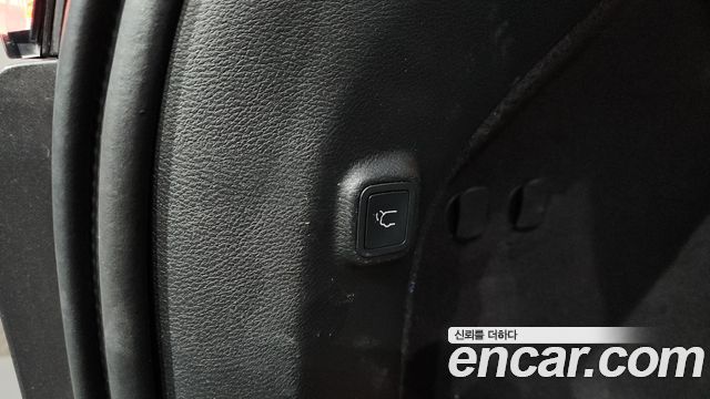 Jeep Cherokee 2019 — photo 29