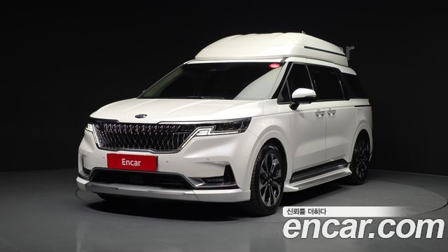 Kia Canival 2021 — photo 1