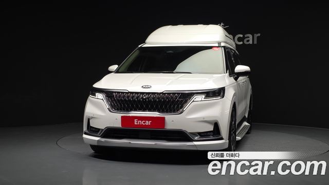 Kia Canival 2021 — photo 3