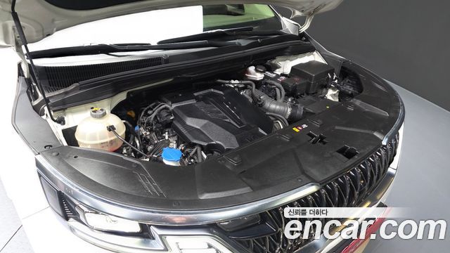 Kia Canival 2021 — photo 6