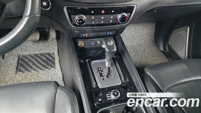 KG Mobility Rexton 2019 — photo 12