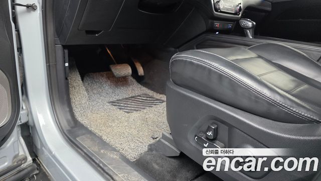 KG Mobility Rexton 2019 — photo 31
