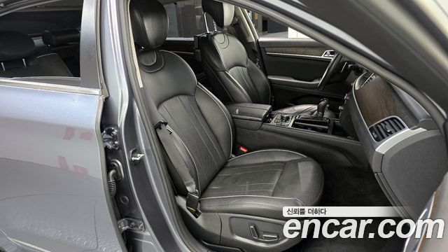 Hyundai Genesis 2016 — photo 18