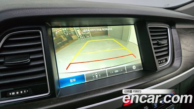 Hyundai Genesis 2016 — photo 21