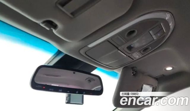 Hyundai Genesis 2016 — photo 25