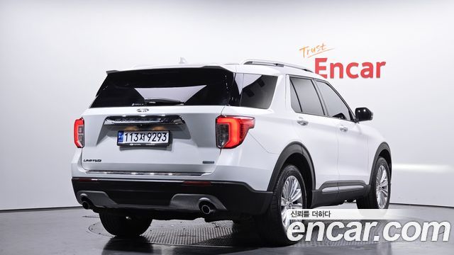 Ford Explorer 2020 — photo 2