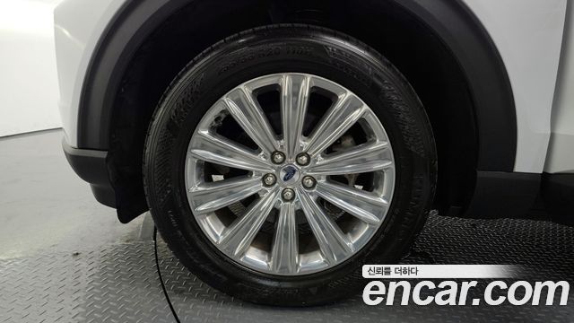Ford Explorer 2020 — photo 5