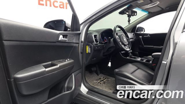 Kia Sportage 2019 — photo 13