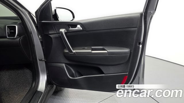 Kia Sportage 2019 — photo 15