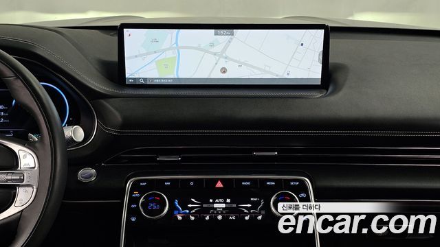 Genesis GV80 2022 — photo 14