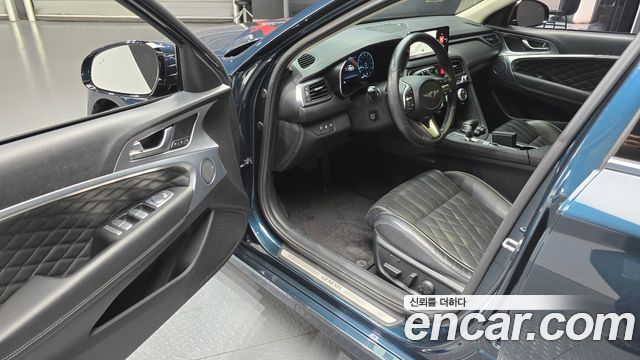 Genesis G70 2021 — photo 13