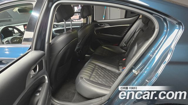 Genesis G70 2021 — photo 16