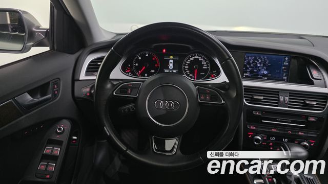 Audi A4 2016 — photo 13