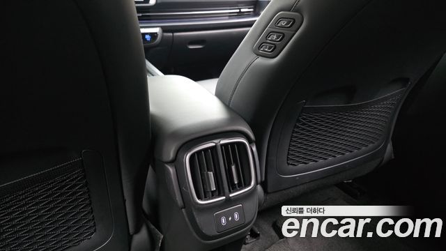 Hyundai Ioniq6 2023 — photo 35