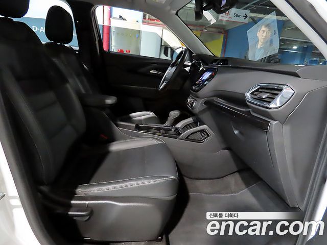 Chevrolet Korea Trailblazer 2021 — photo 8