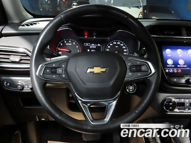 Chevrolet Korea Trailblazer 2021 — photo 10