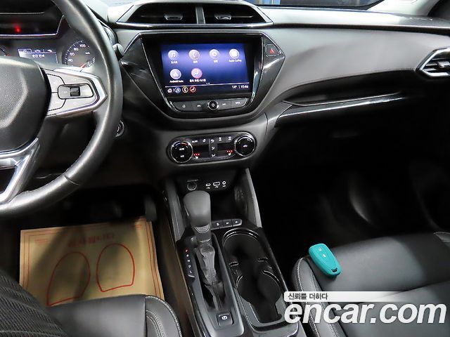 Chevrolet Korea Trailblazer 2021 — photo 11