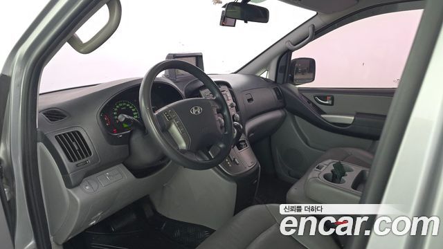 Hyundai Starex 2015 — photo 7