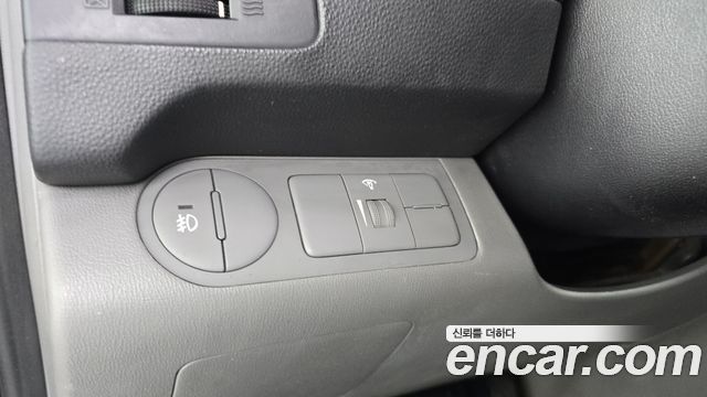 Hyundai Starex 2015 — photo 19