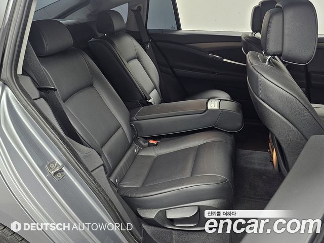 BMW Gran Turismo 2011 — photo 12