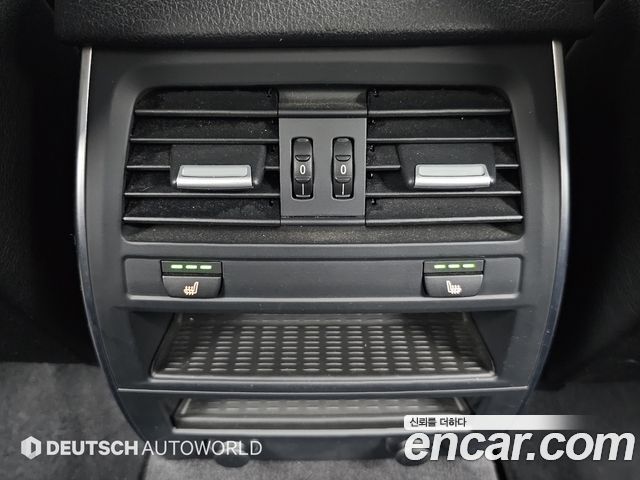 BMW Gran Turismo 2011 — photo 16