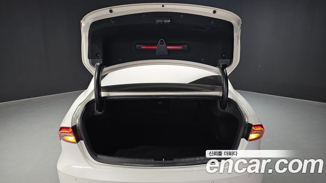Hyundai Grandeur 2022 — photo 26