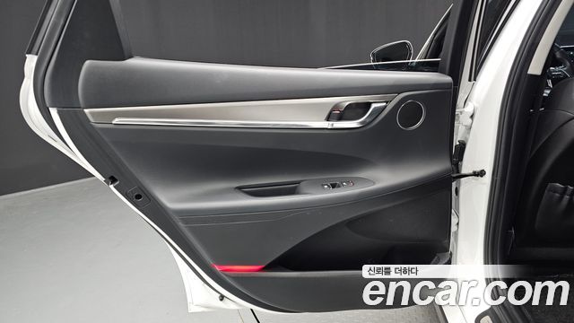 Hyundai Grandeur 2022 — photo 15