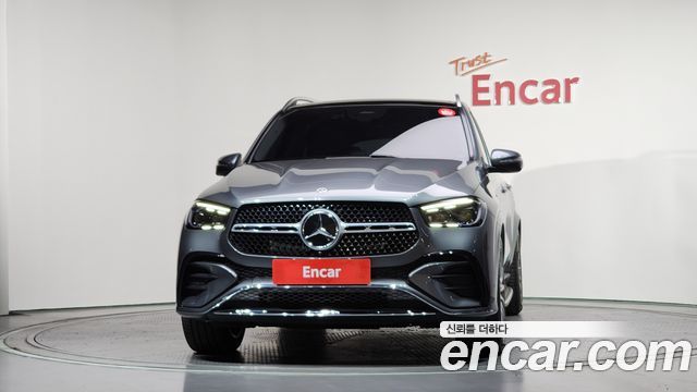 Mercedes-Benz GLE-Class 2025 — photo 3