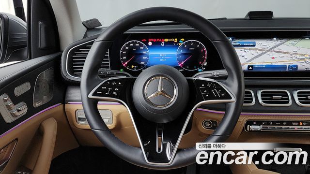 Mercedes-Benz GLE-Class 2025 — photo 19