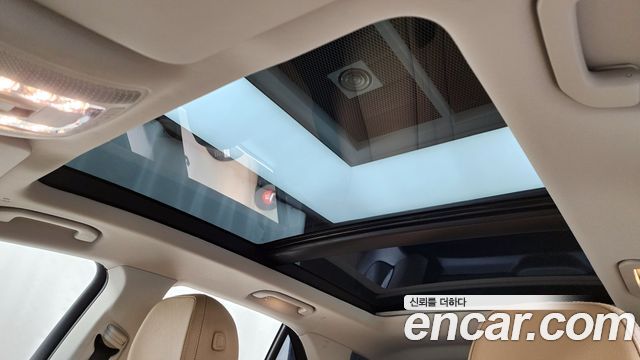 Mercedes-Benz GLE-Class 2025 — photo 24