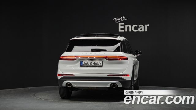 Lincoln Corsair 2022 — photo 4