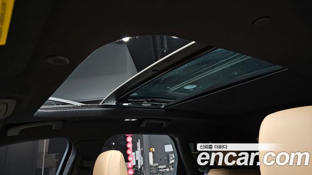 Lincoln Corsair 2022 — photo 25