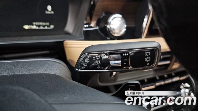Lincoln Corsair 2022 — photo 28