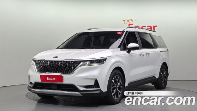 Kia Canival 2021 — photo 1