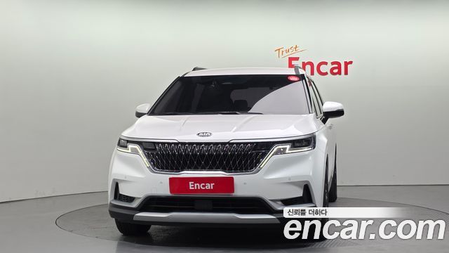 Kia Canival 2021 — photo 3
