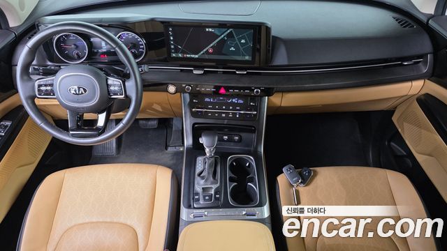 Kia Canival 2021 — photo 7