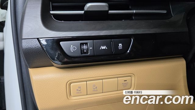 Kia Canival 2021 — photo 11