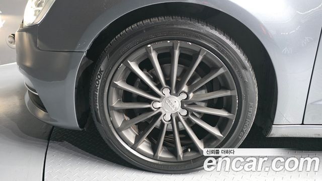 Audi A3 2015 — photo 5
