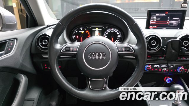 Audi A3 2015 — photo 13
